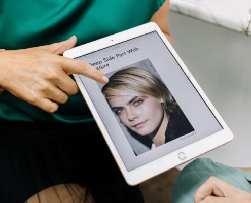 Short hair styles for different face shapes