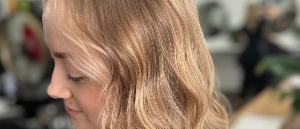 Thinning Hair and Diet: Nutrients You Need for Stronger Strands
