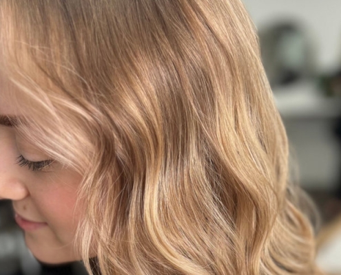 Thinning Hair and Diet: Nutrients You Need for Stronger Strands
